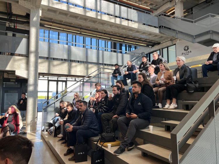 Jovens empreendedores realizam primeira visita técnica em Santa Catarina