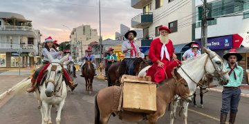 Cavalgada do Natal Tropeiro chega a Encantado no dia 21