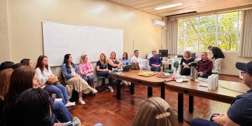 Comitiva de Soledade visita Encantado para conhecer projetos de educação