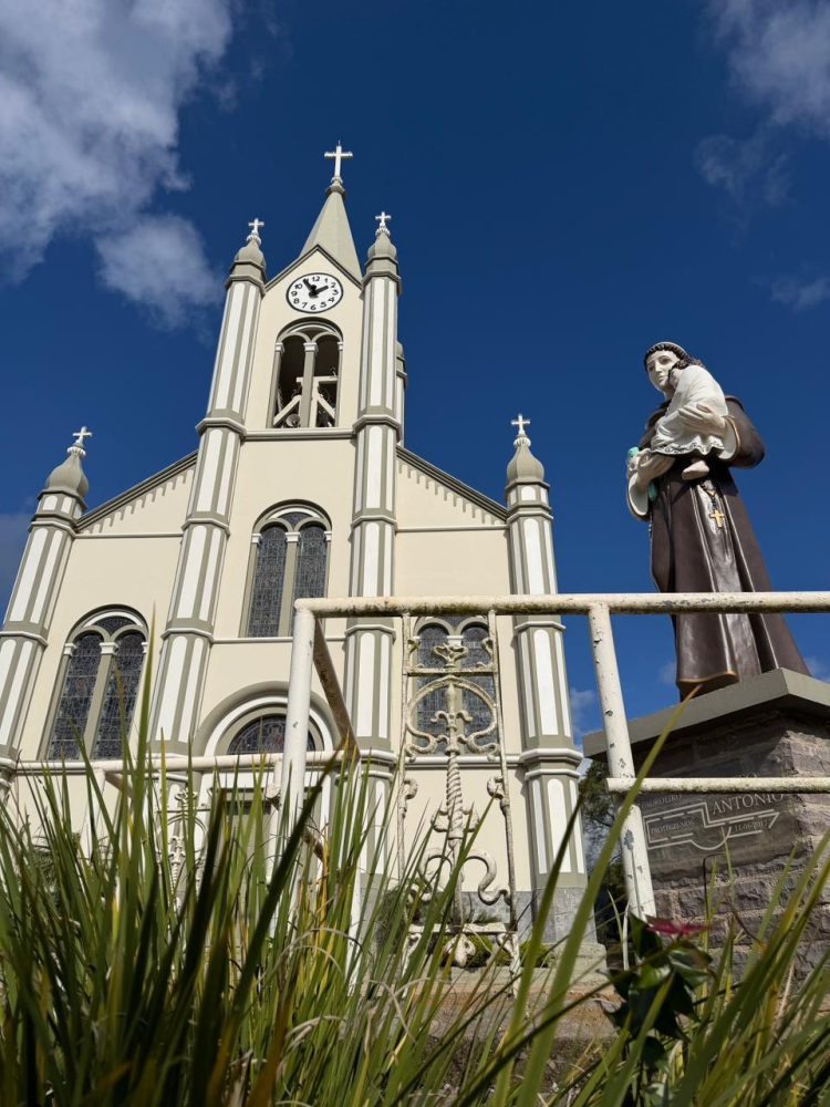 Paróquia Santo Antônio de Relvado promove festa em honra ao padroeiro no dia 14 de junho