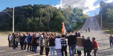 Festa Junina reúne idosos em tarde de alegria e confraternização no CRAS de Coqueiro Baixo