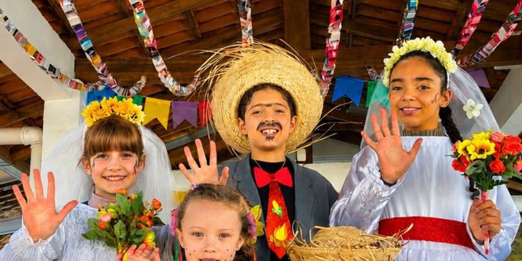 Arraiá das Escolas Municipais promete diversão, apresentações e uma história que só terá final no evento