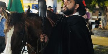 Encantado recebe Chama Crioula e inicia período de celebrações farroupilhas