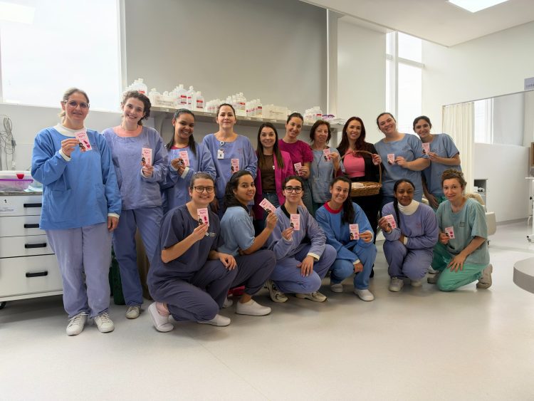 Outubro Rosa: HBST leva conscientização sobre o câncer de mama a todos os setores do hospital
